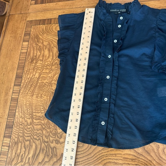 Veronica Beard Tenille Navy Ruffle Trim Blouse. Perfect for Spring. Size Small - Picture 8 of 8